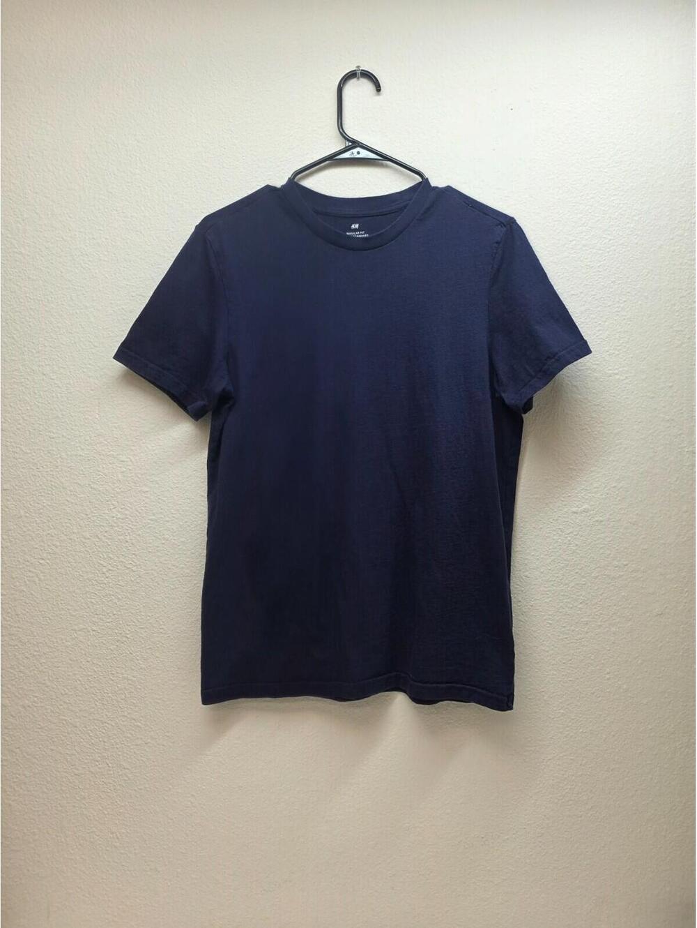 H&M Shirt Mens Small S Navy Blue Solid Crew Neck Short Sleeve Cotton Basic Tee